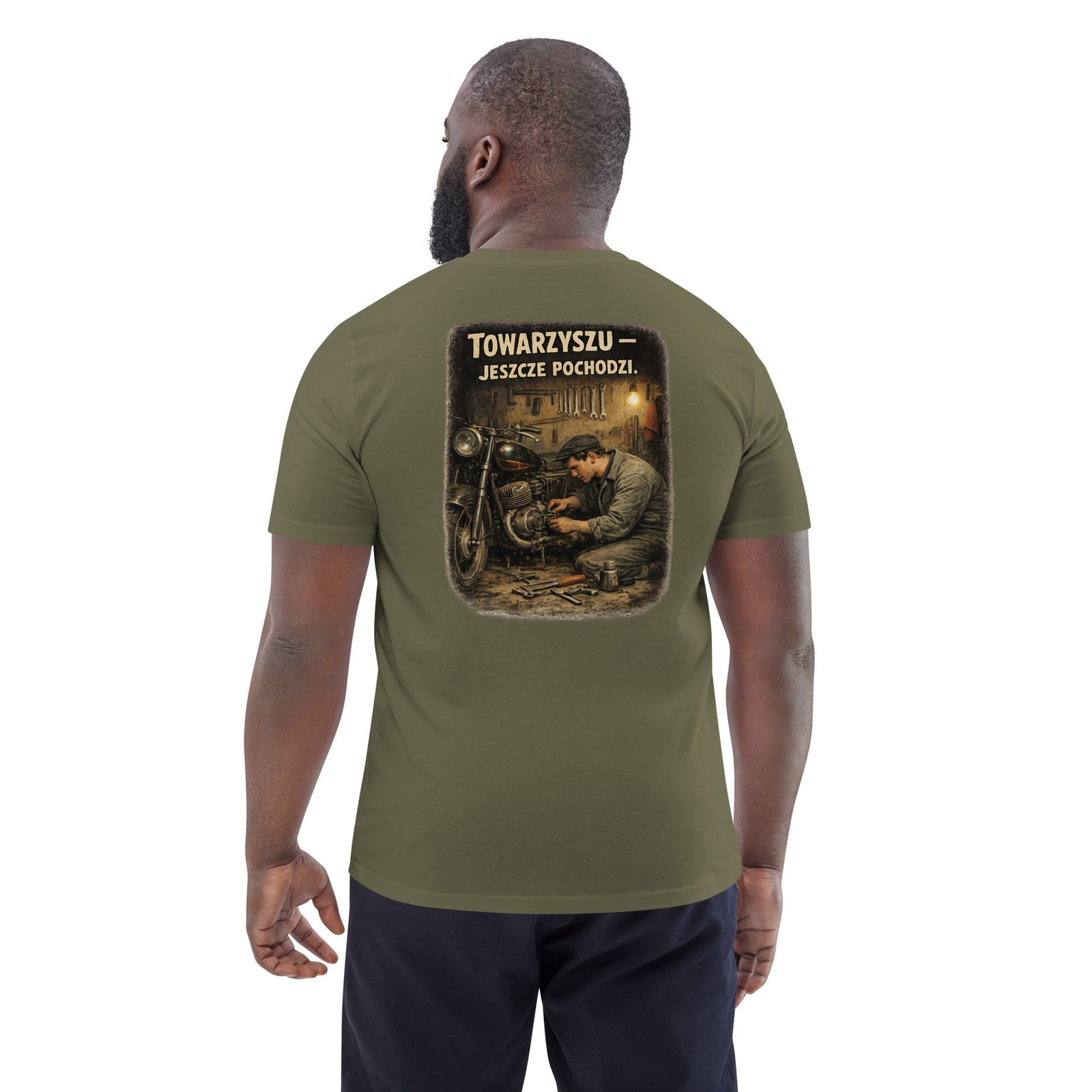 Koszulka „Towarzyszu – Jeszcze Pochodzi” Motocykl PRL Vintage| Zarn.pl Koszulka „Towarzyszu – Jeszcze Pochodzi” Motocykl PRL Vintage - obrazek 14