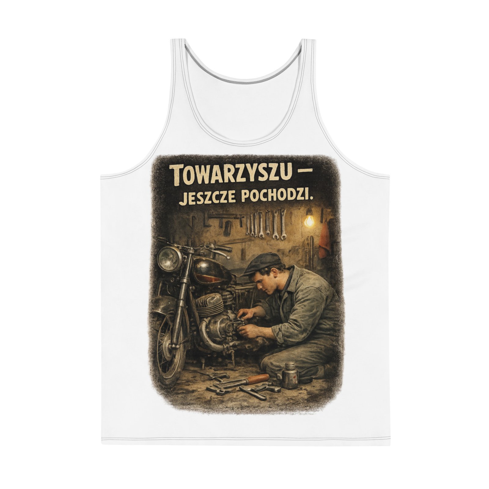 Męski tank top „Towarzyszu – jeszcze pochodzi.” – koszulka bez rękawów PRL dla motocyklistów| Zarn.pl Męski tank top „Towarzyszu – jeszcze pochodzi.” – koszulka bez rękawów PRL dla motocyklistów - obrazek 2