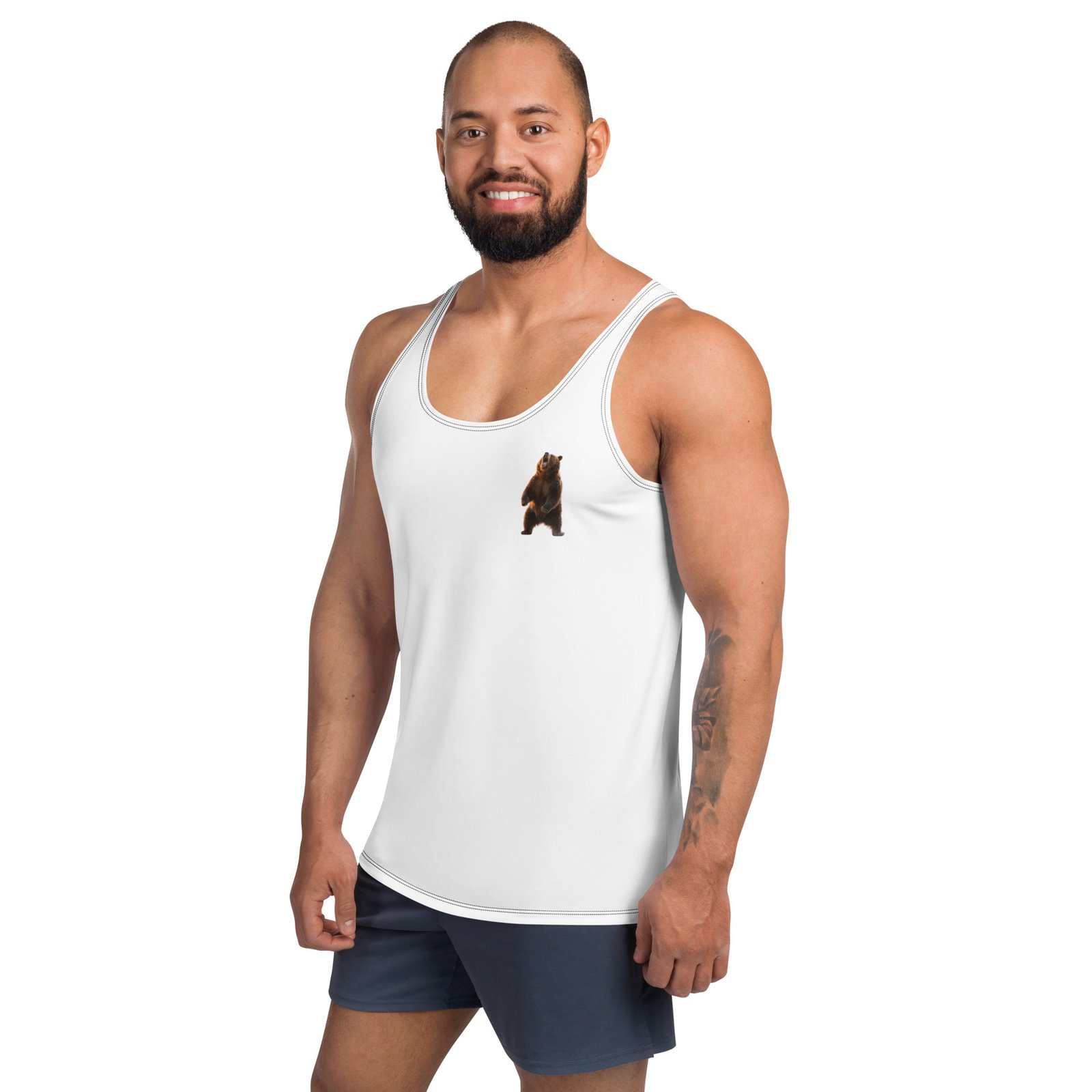 Męski tank top „Potęga Niedźwiedzia” – tank top męski z grafiką niedźwiedzia| Zarn.pl Męski tank top „Potęga Niedźwiedzia” – tank top męski z grafiką niedźwiedzia - obrazek 5