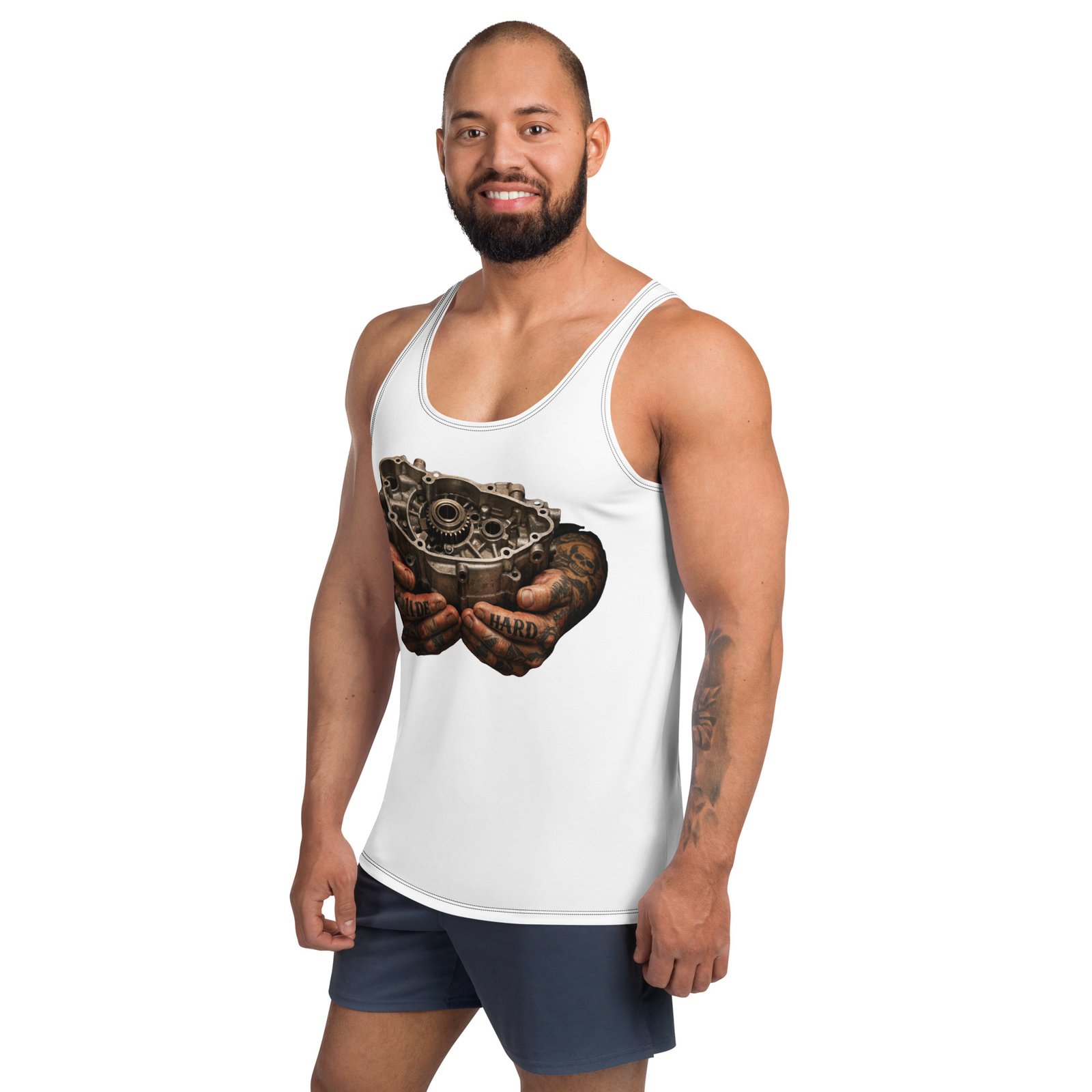 Męski tank top „Silnik w Dłoniach” – koszulka męska bez rękawów z grafiką części silnika| Zarn.pl Męski tank top „Silnik w Dłoniach” – koszulka męska bez rękawów z grafiką części silnika - obrazek 5
