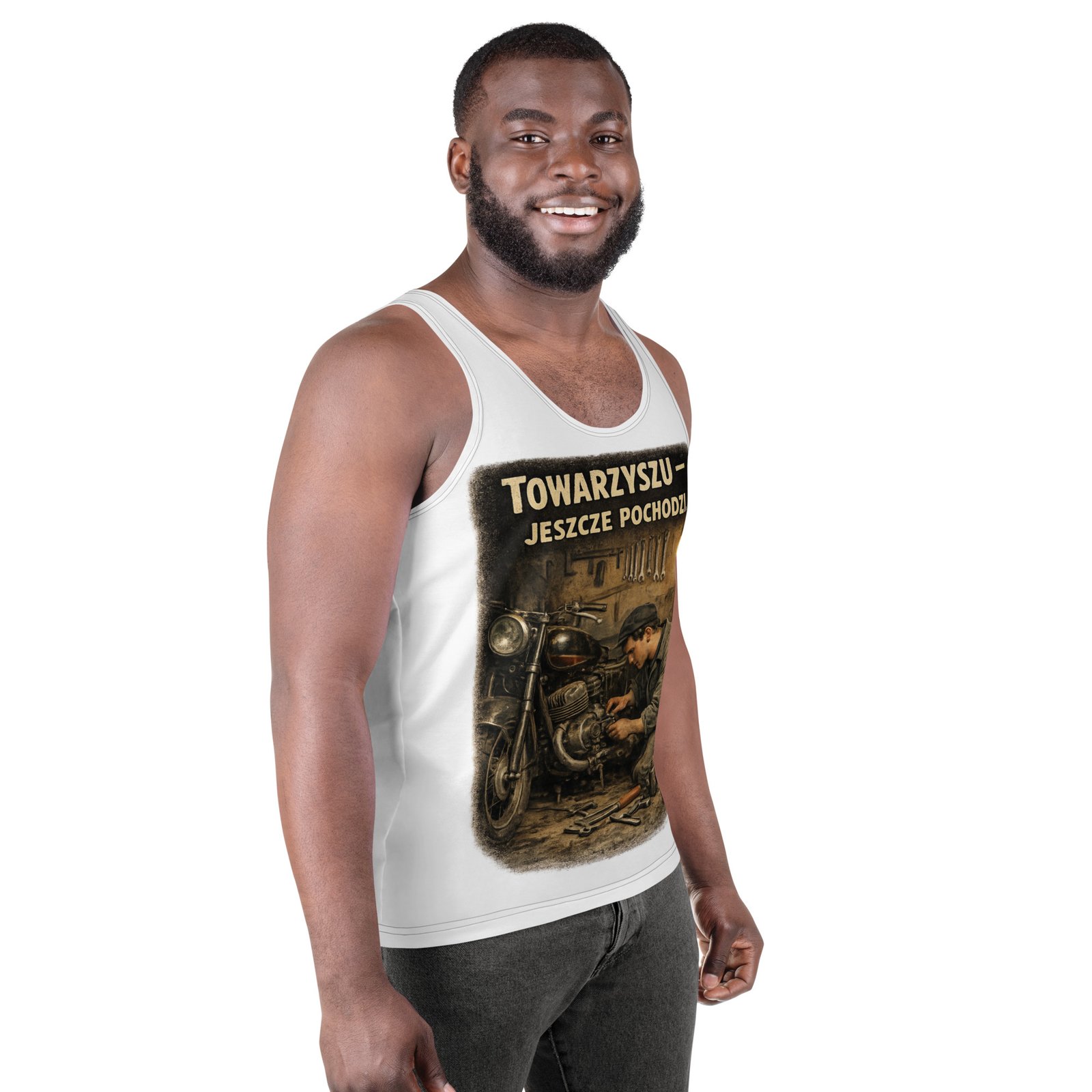 Męski tank top „Towarzyszu – jeszcze pochodzi.” – koszulka bez rękawów PRL dla motocyklistów| Zarn.pl Męski tank top „Towarzyszu – jeszcze pochodzi.” – koszulka bez rękawów PRL dla motocyklistów - obrazek 6