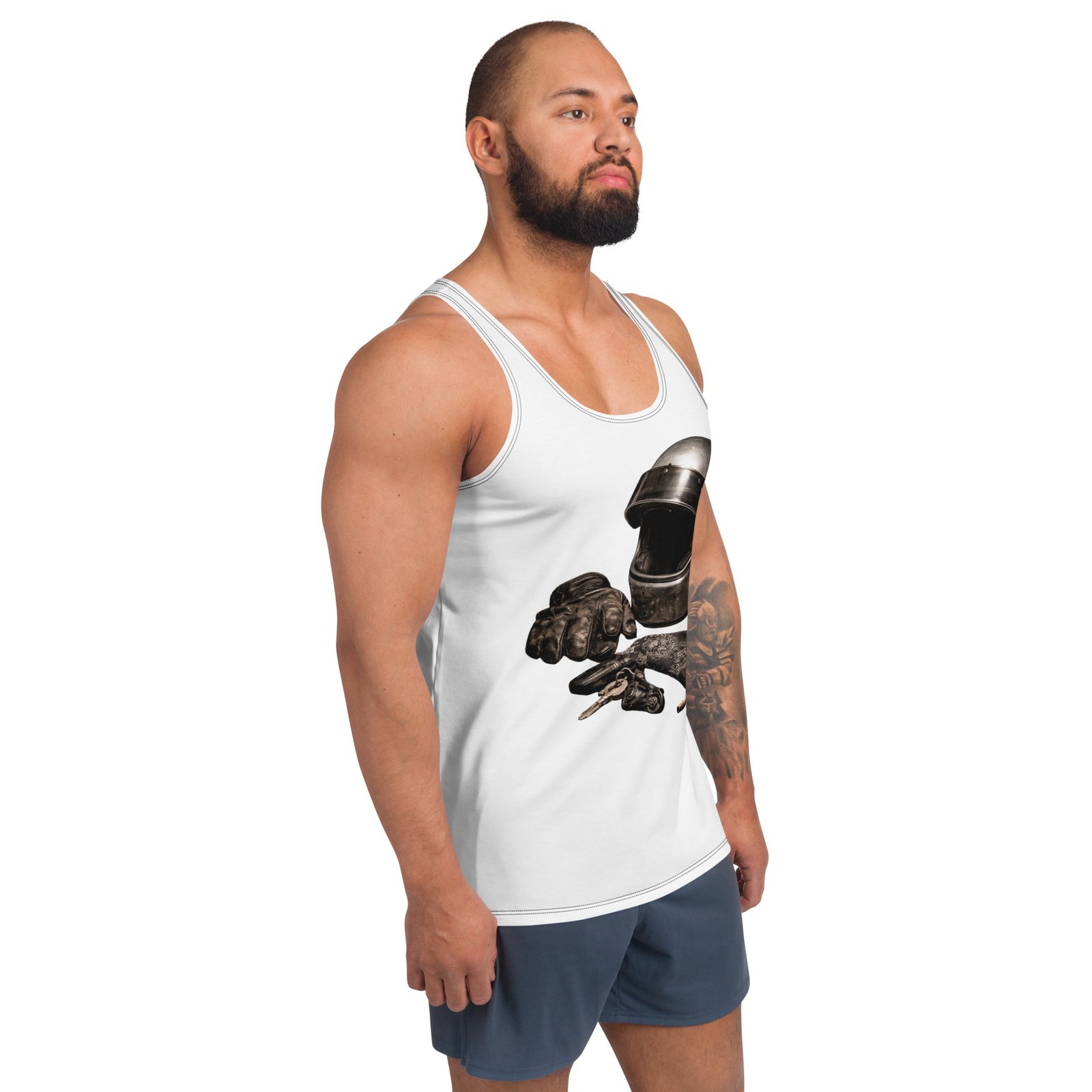 Męski tank top „Moto Essentials” – koszulka męska bez rękawów z grafiką kasku motocyklowego i akcesoriów| Zarn.pl Męski tank top „Moto Essentials” – koszulka męska bez rękawów z grafiką kasku motocyklowego i akcesoriów - obrazek 6