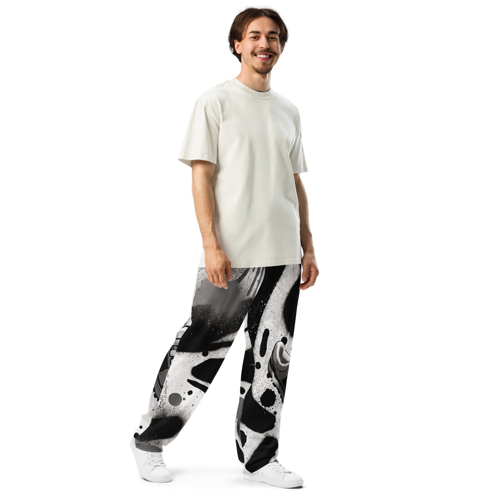 Męskie spodnie jogger z czarno-białą grafiką streetwear i motywem sneakersa| Zarn.pl Męskie spodnie jogger z czarno-białą grafiką streetwear i motywem sneakersa - obrazek 7