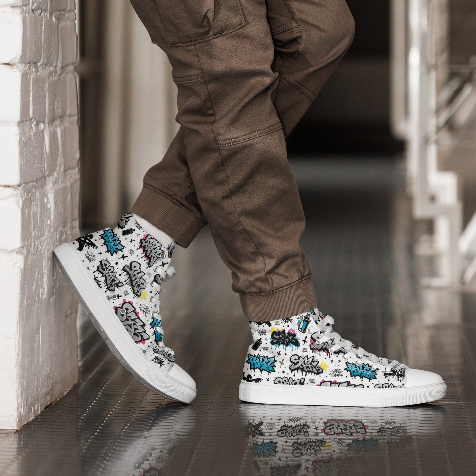 Męskie trampki za kostkę z kolorową grafiką graffiti streetwear| Zarn.pl Męskie trampki za kostkę z kolorową grafiką graffiti streetwear - obrazek 22